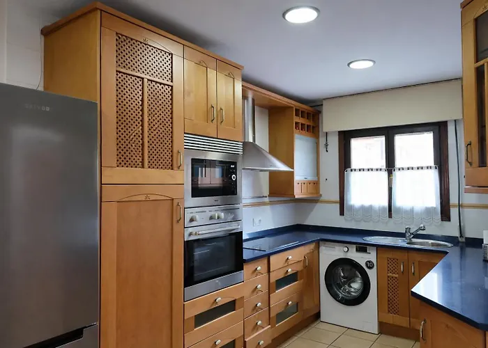 Casa Cerca Playa De La Franca - Entre Mar Y Picos Chalet